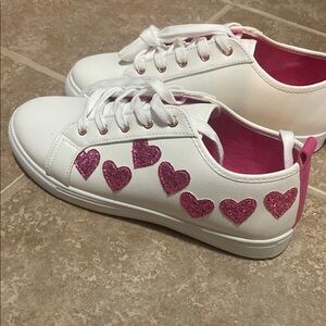 Cato White and Pink Heart Sneakers